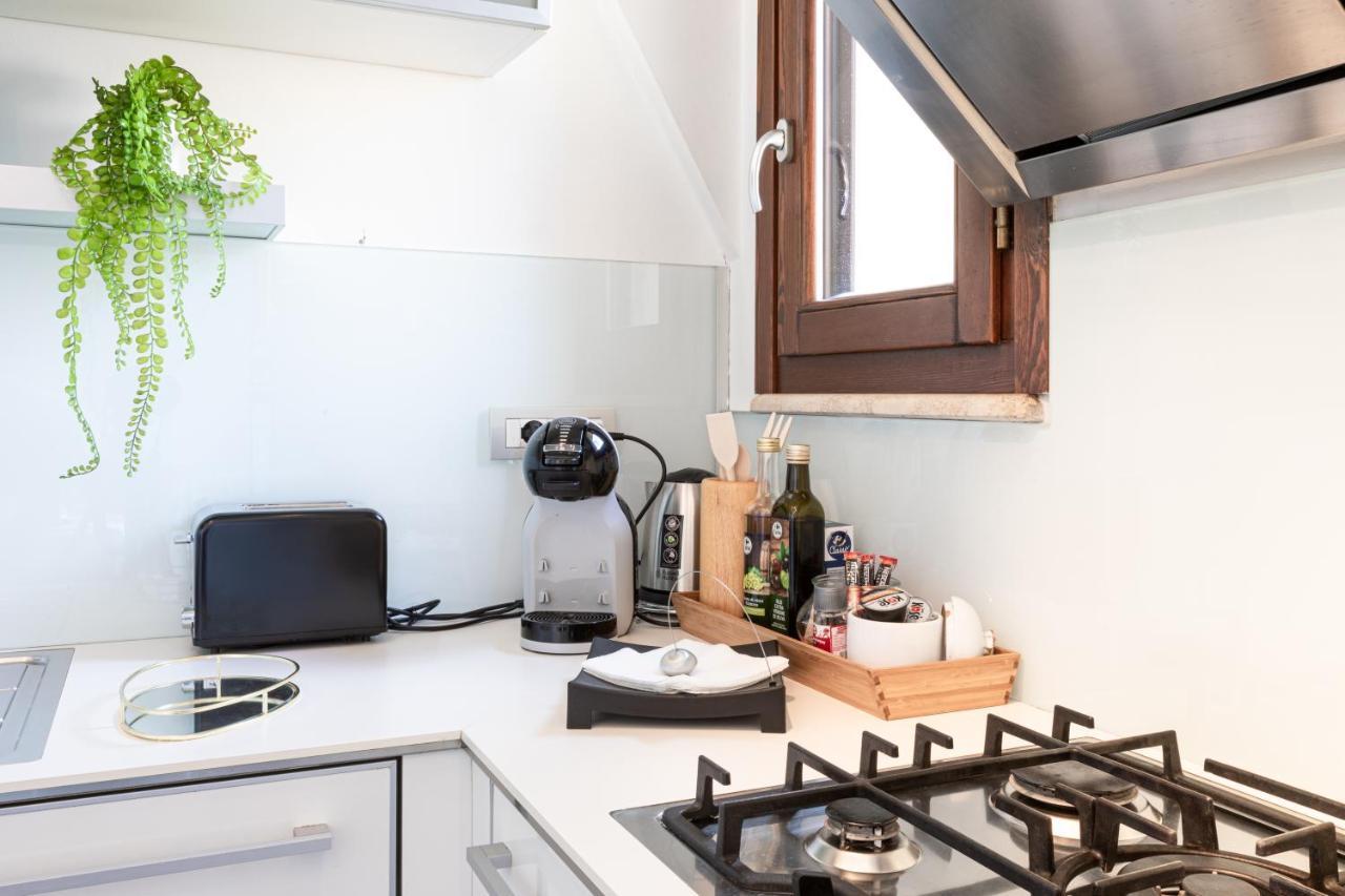 Sempione Split-Level Terrace Apartment - Top Collection Милано Екстериор снимка