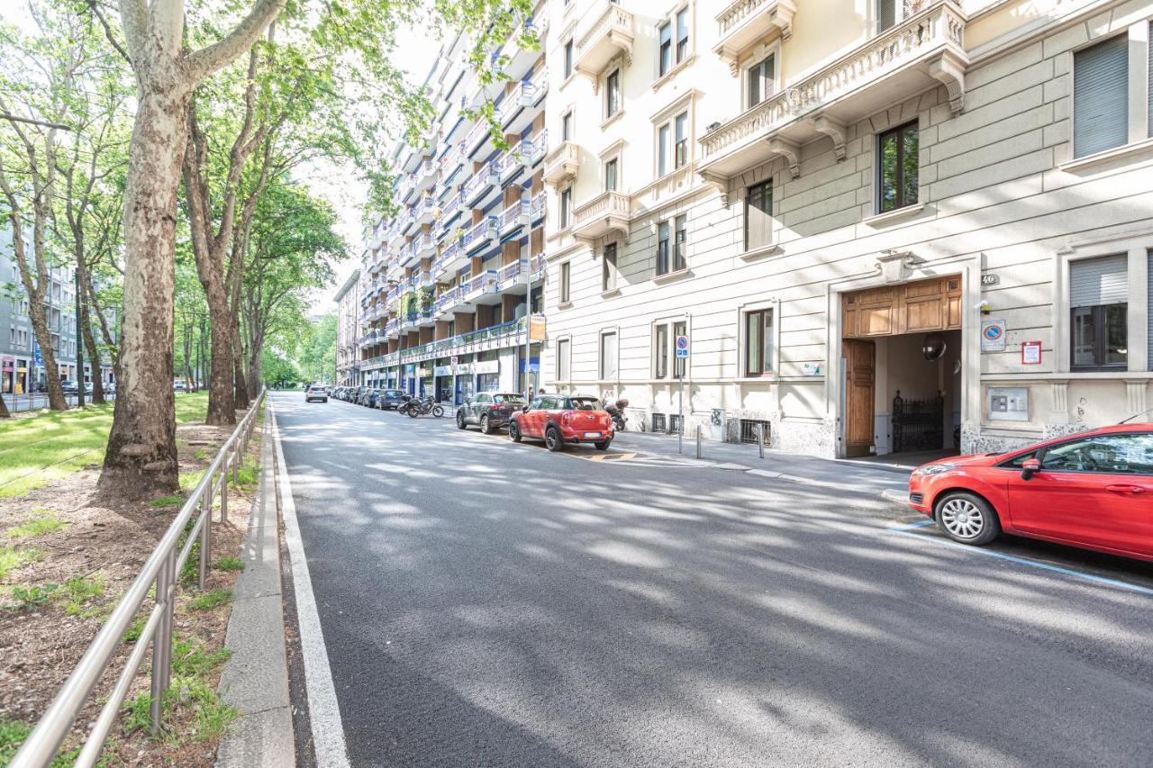 Sempione Split-Level Terrace Apartment - Top Collection Милано Екстериор снимка